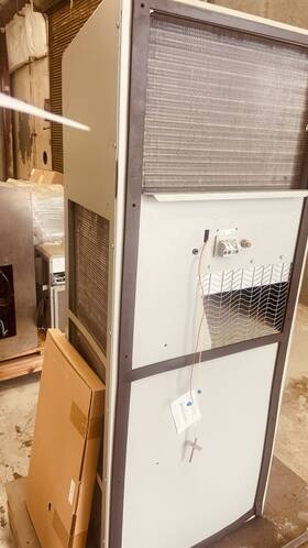 El20b23604d3h4 Delta T Special Purpose Air Conditioner 1 Phase 208-230v 13.7a