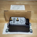 Setra M264-005W-D-V5 Differential Pressure Transducer 0-5"WC. Fixed Price $95.00.